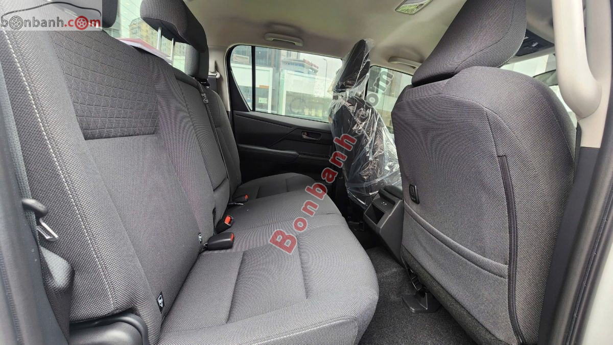 Bán ô tô Toyota Hilux Pro 2.8L 4x2 AT - 2026 - xe mới