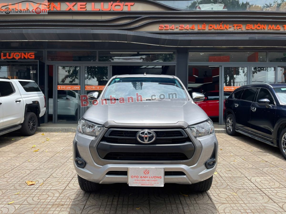 Bán ô tô Toyota Hilux 2.4L 4x2 AT - 2021 - xe cũ