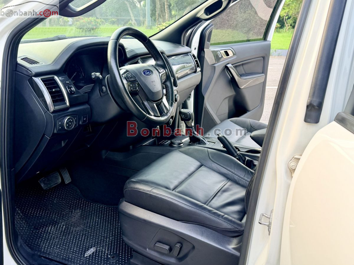 Bán ô tô Ford Everest Titanium 2.0L 4x4 AT - 2020 - xe cũ