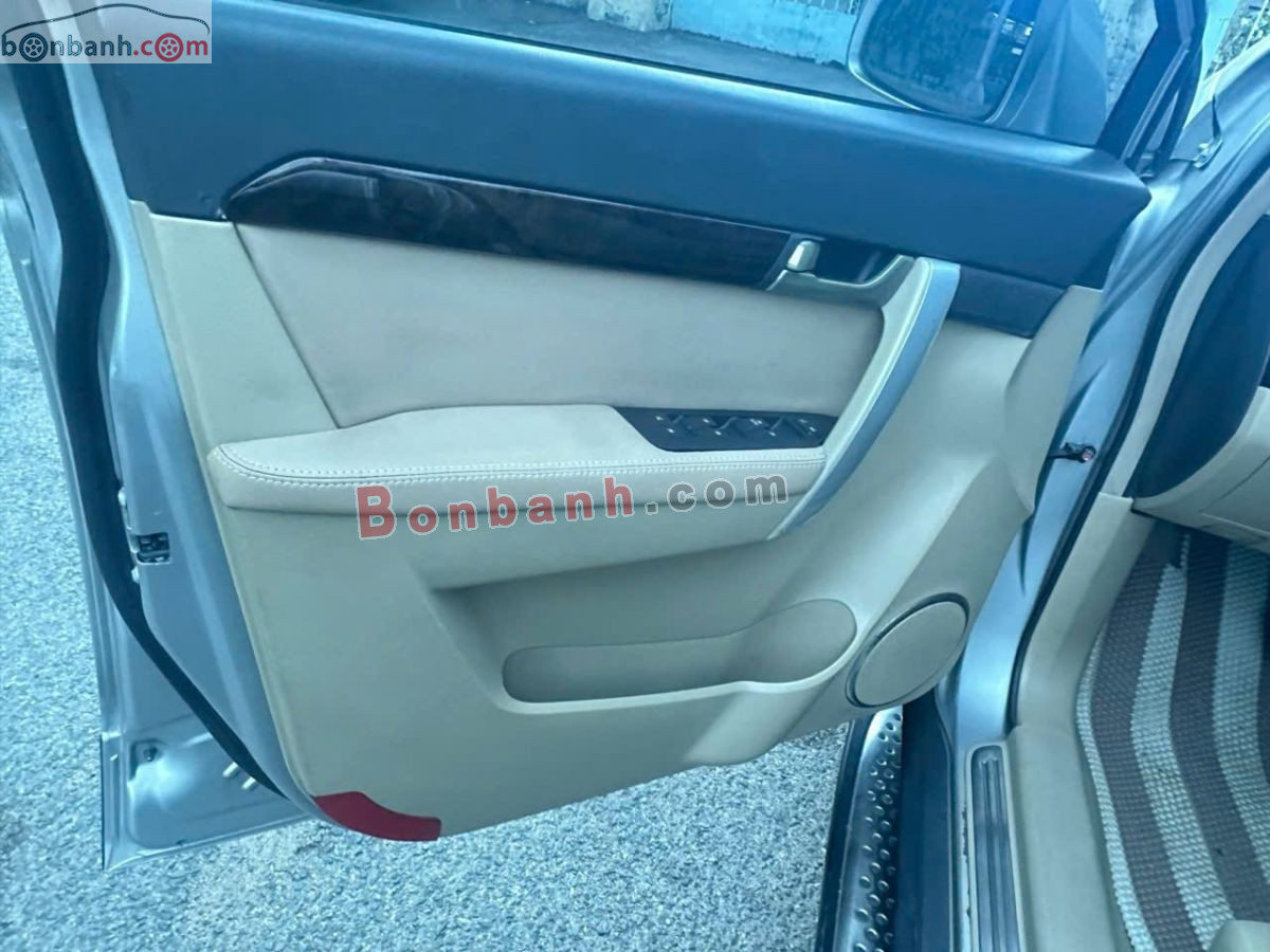 Bán ô tô Chevrolet Captiva LTZ 2.4 AT - 2008 - xe cũ