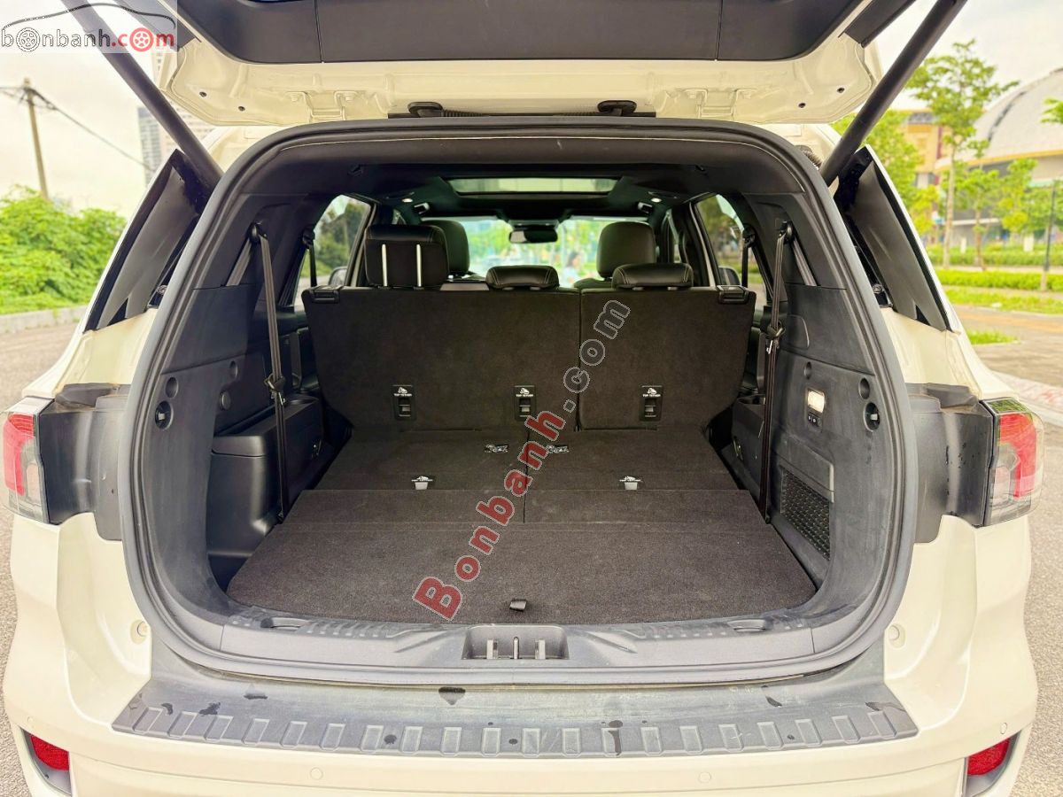 Bán ô tô Ford Everest Platinum 2.0L 4x2 AT - 2026 - xe cũ