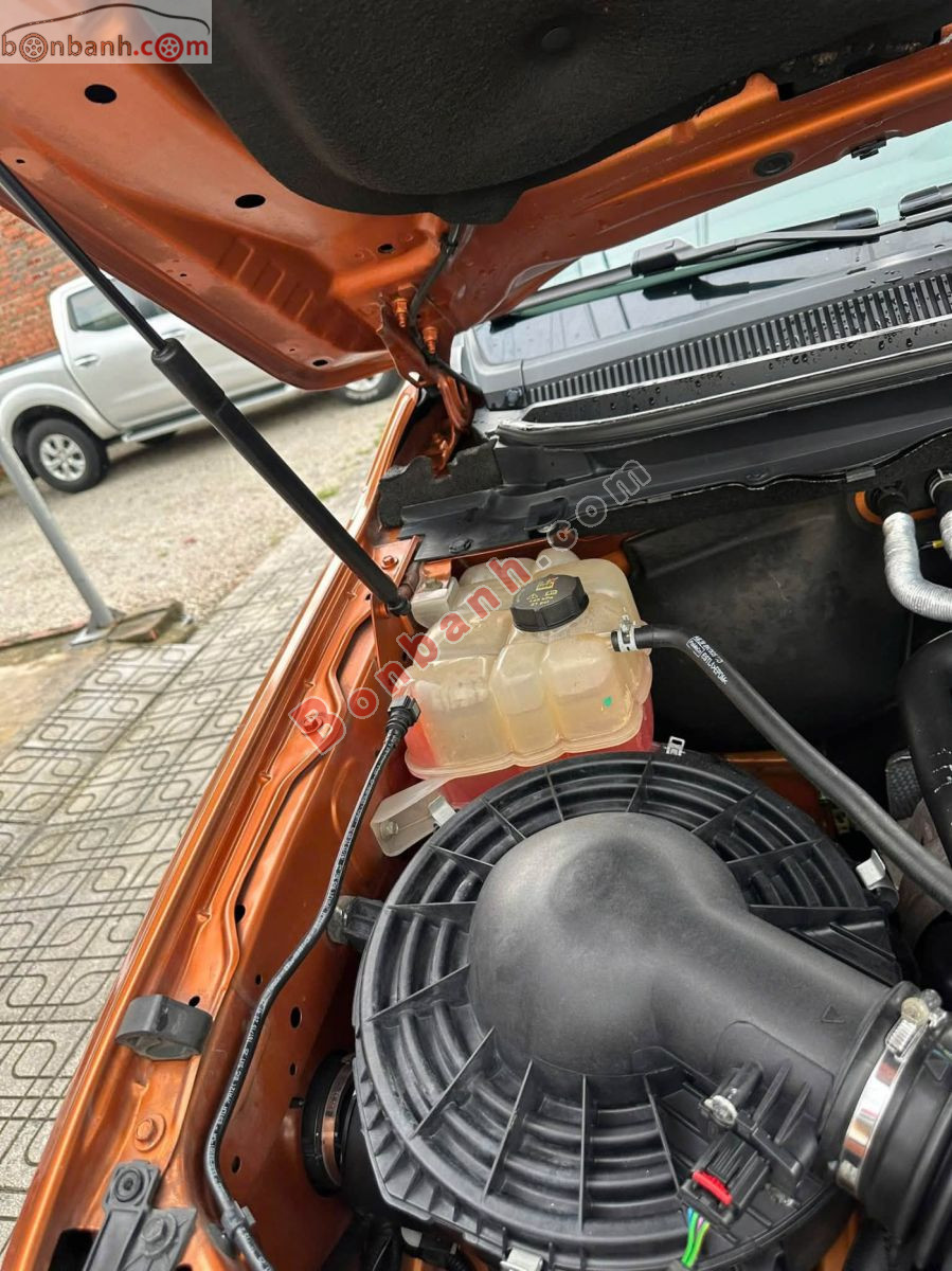 Bán ô tô Ford Ranger Wildtrak 3.2L 4x4 AT - 2015 - xe cũ
