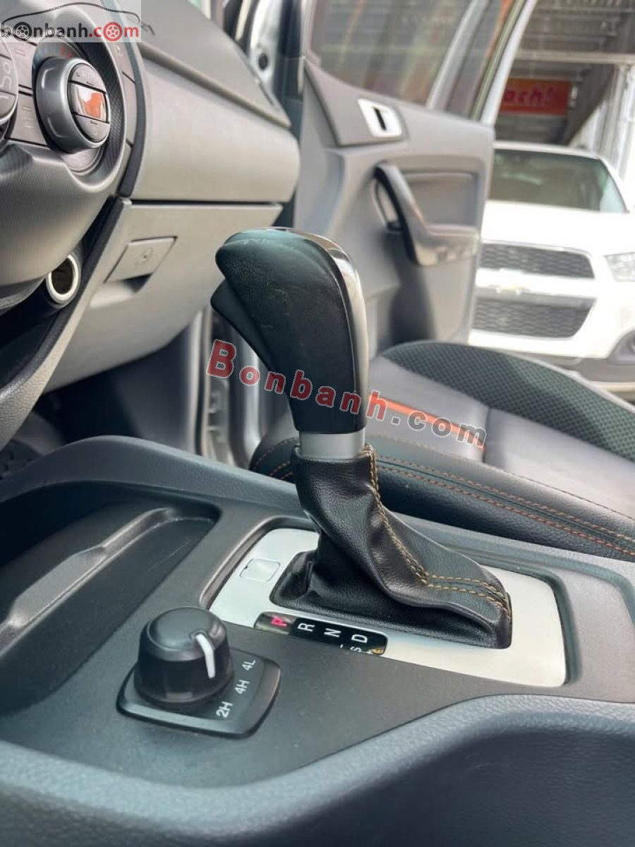 Bán ô tô Ford Ranger Wildtrak 3.2L 4x4 AT - 2015 - xe cũ