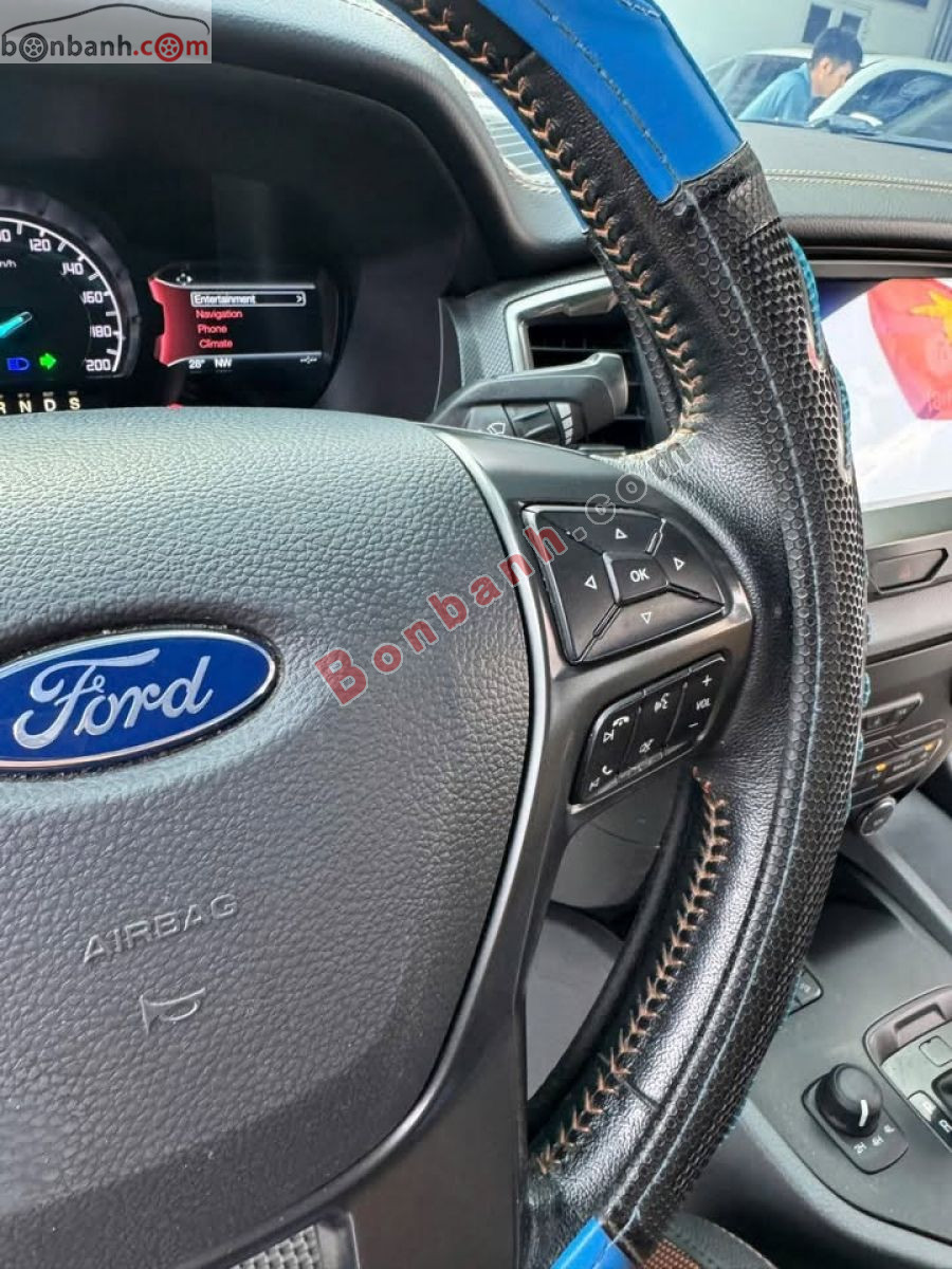 Bán ô tô Ford Ranger Wildtrak 3.2L 4x4 AT - 2016 - xe cũ