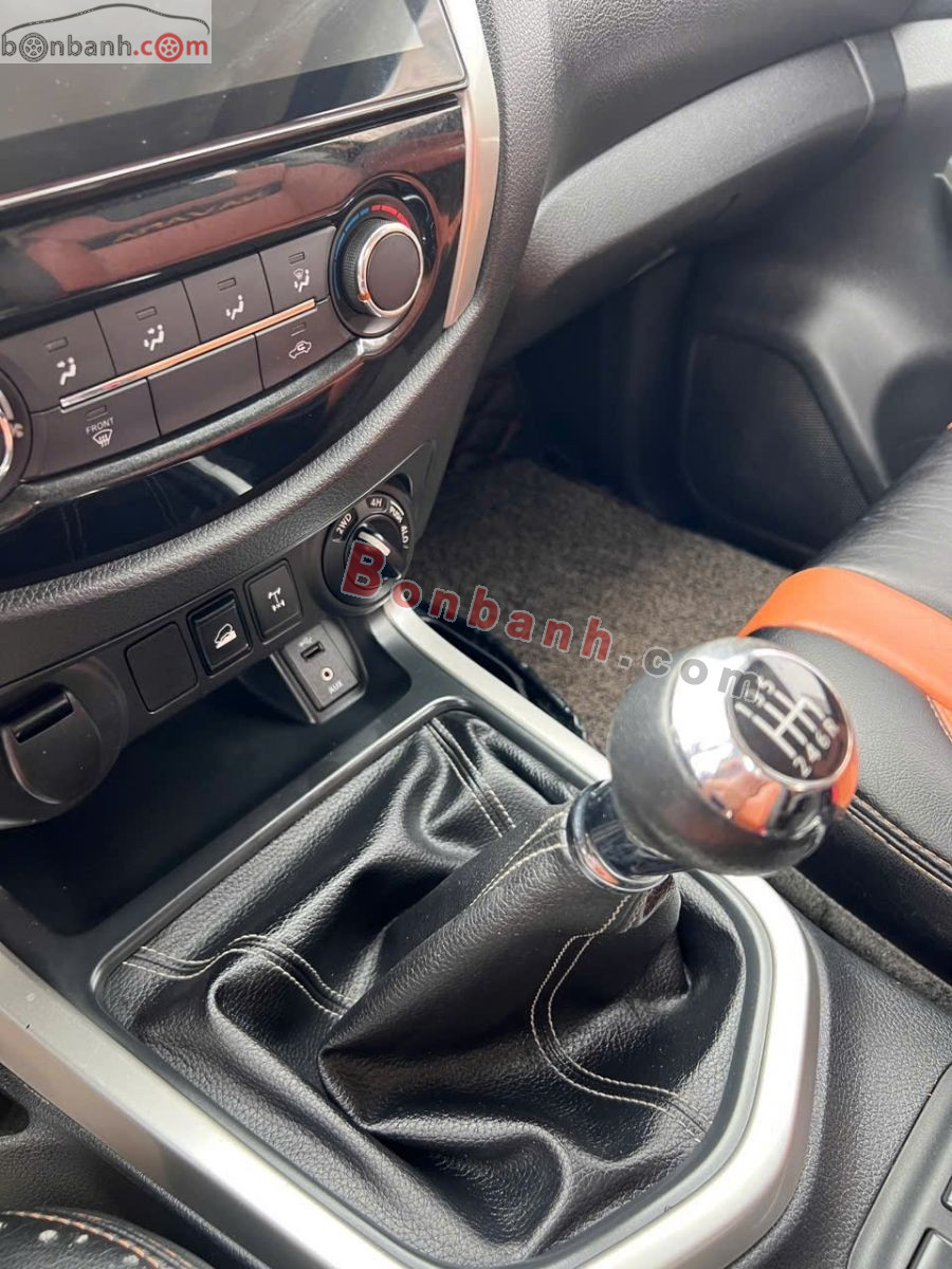Bán ô tô Nissan Navara SL 2.5 MT 4WD - 2017 - xe cũ