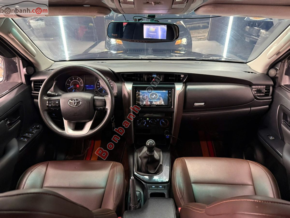 Bán ô tô Toyota Fortuner 2.4G 4x2 MT - 2017 - xe cũ