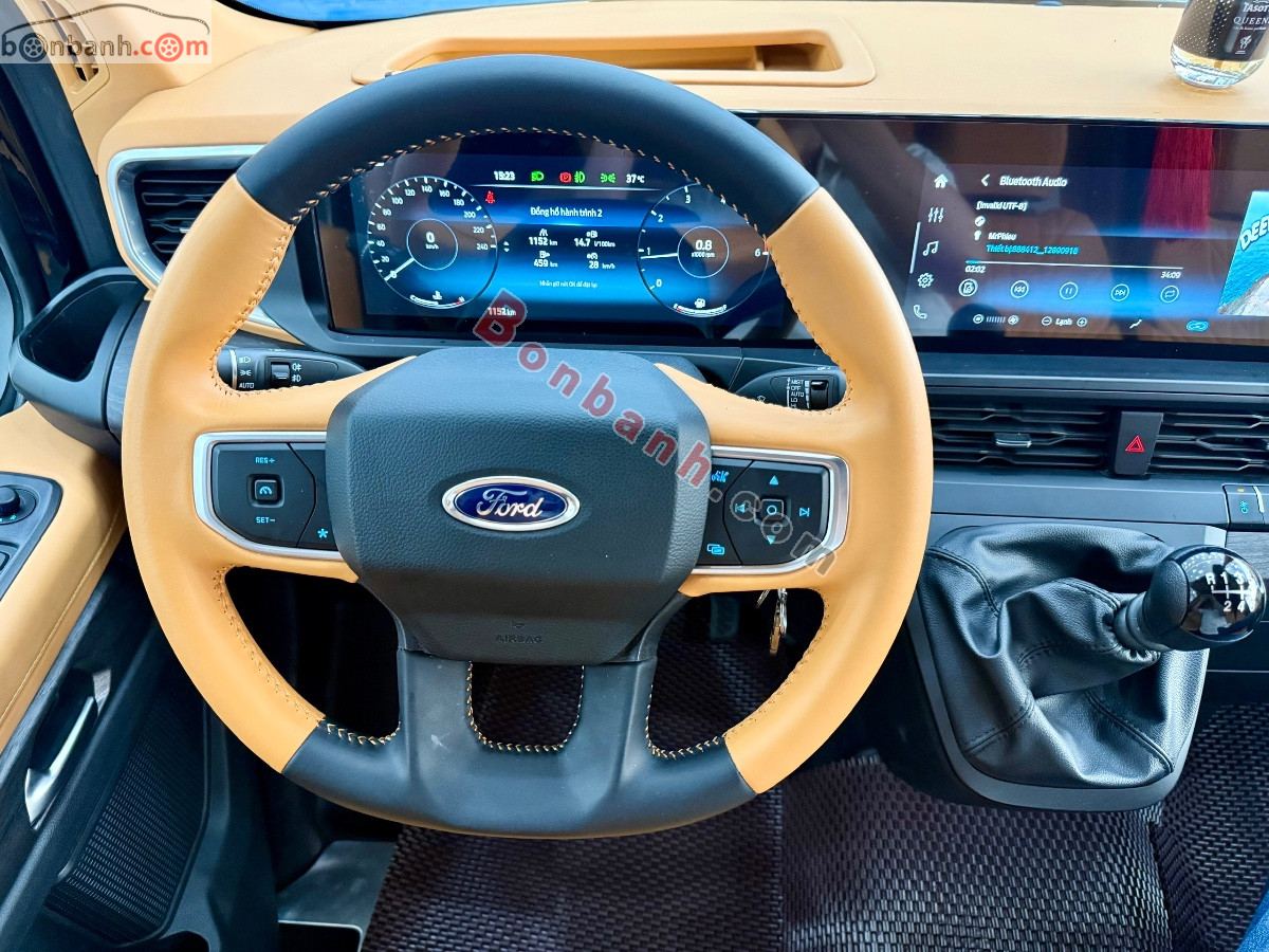 Bán ô tô Ford Transit Limousine 6S - 2025 - xe cũ