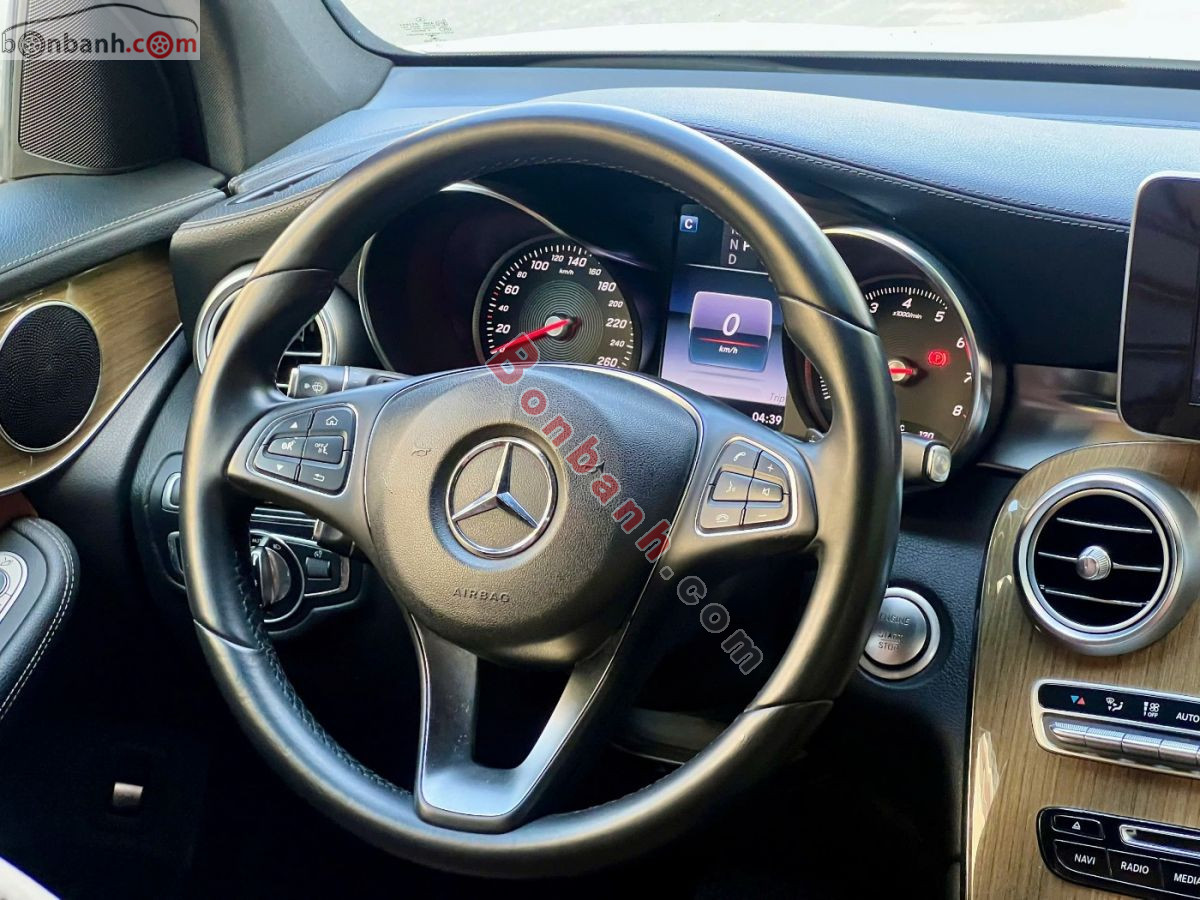 Bán ô tô Mercedes Benz GLC 250 4Matic - 2016 - xe cũ