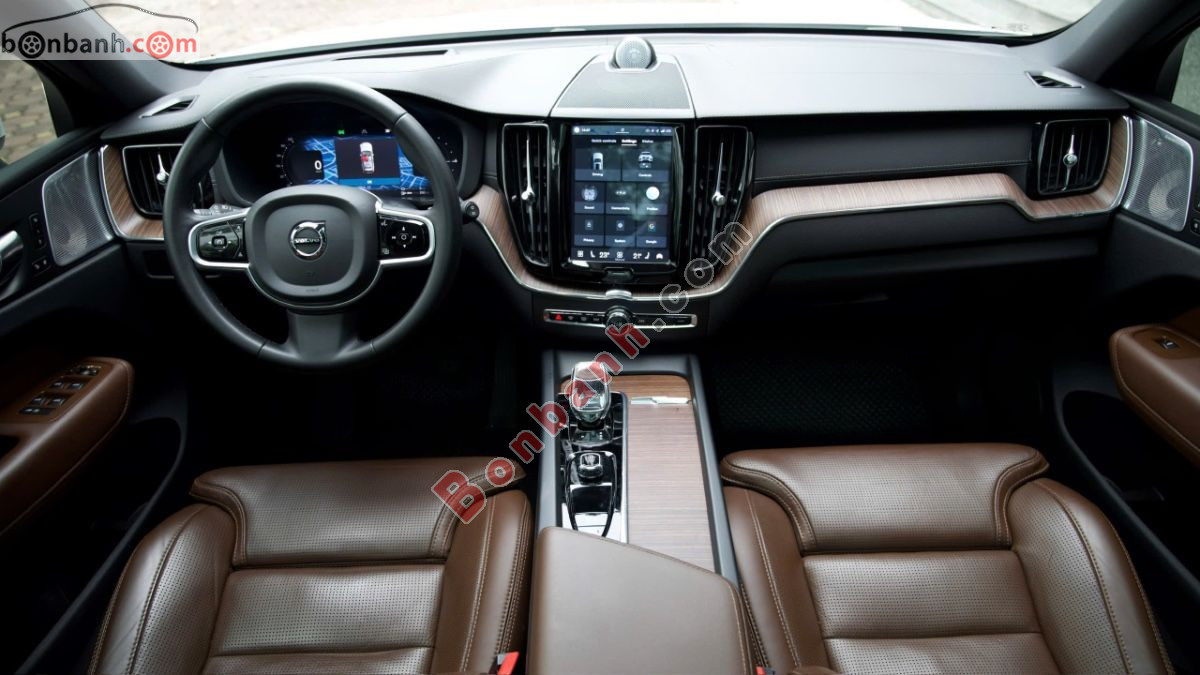 Bán ô tô Volvo XC60 Recharge T8 AWD - 2022 - xe cũ