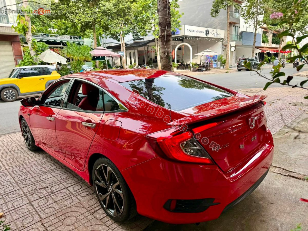Bán ô tô Honda Civic RS 1.5 AT - 2019 - xe cũ