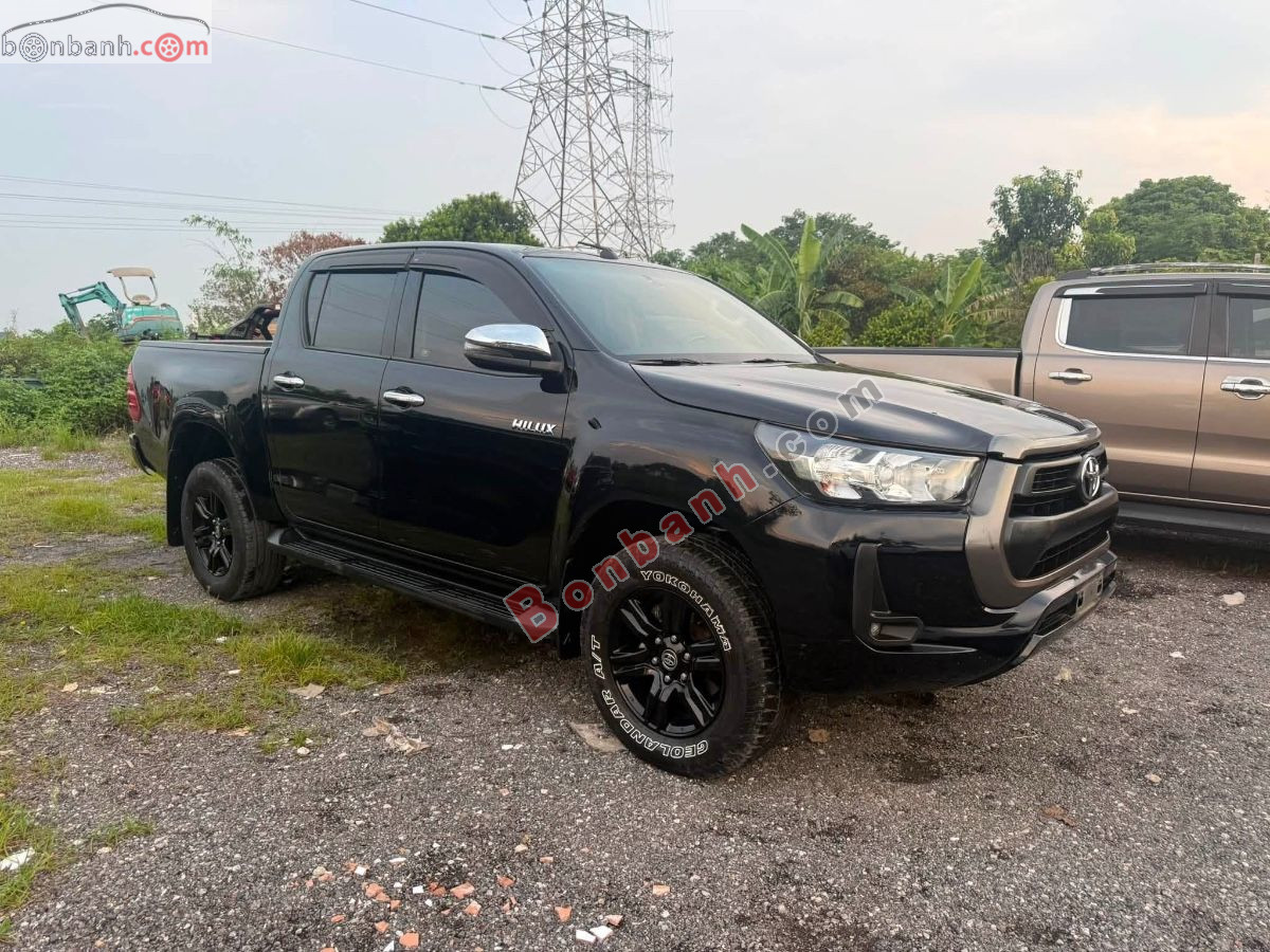 Bán ô tô Toyota Hilux 2.4L 4x2 AT - 2022 - xe cũ