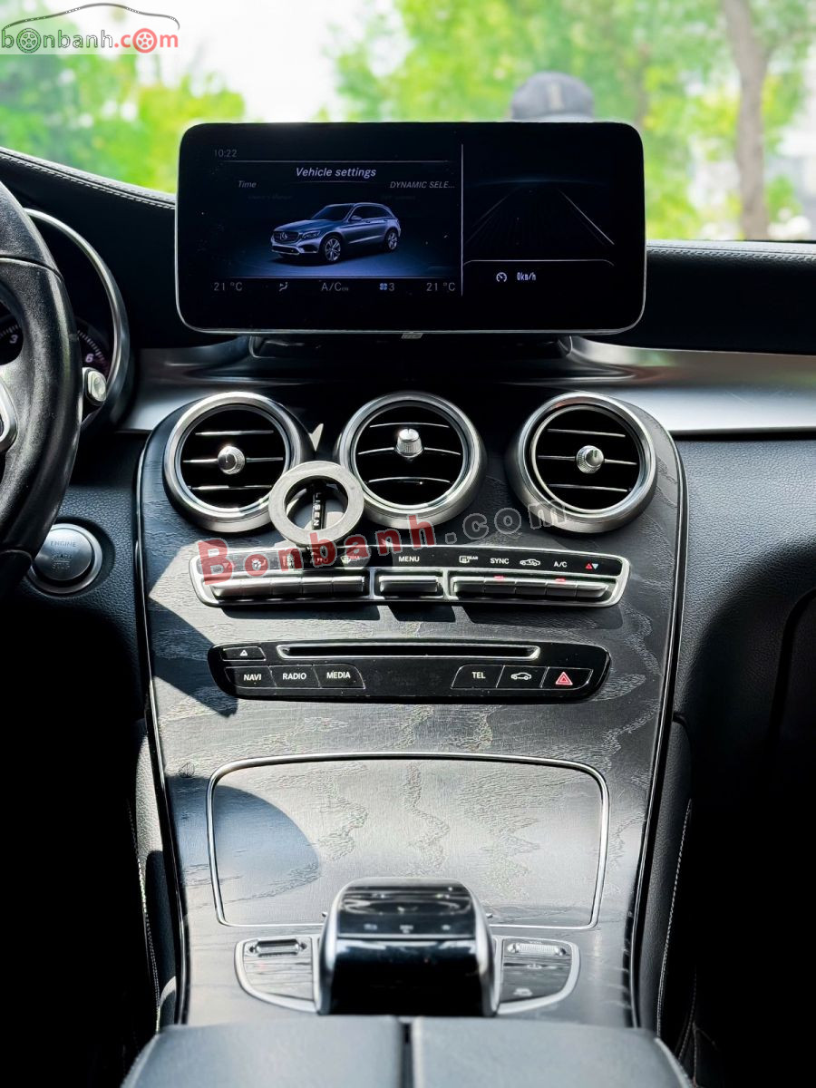 Bán ô tô Mercedes Benz GLC 300 4Matic - 2017 - xe cũ