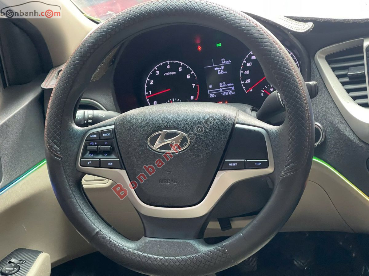 Bán ô tô Hyundai Accent 1.4 MT Tiêu Chuẩn - 2022 - xe cũ