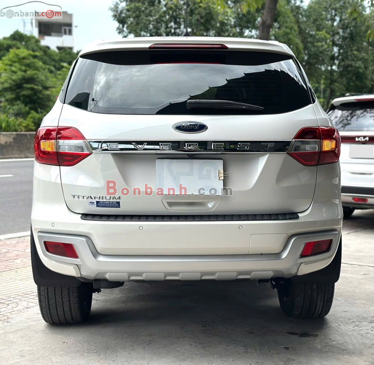 Bán ô tô Ford Everest Titanium 2.0L 4x2 AT - 2022 - xe cũ