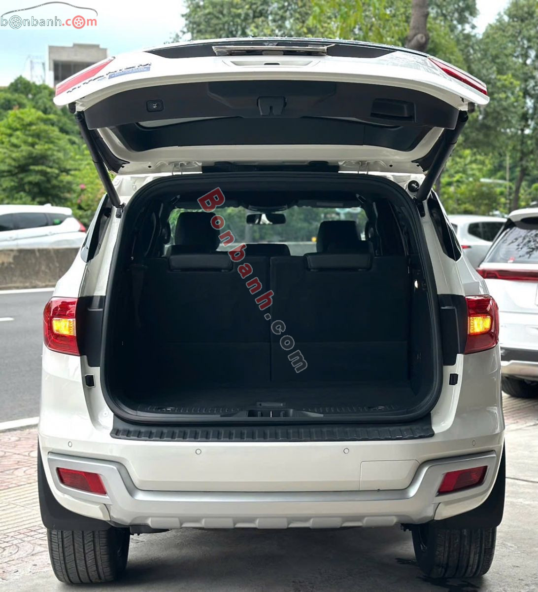 Bán ô tô Ford Everest Titanium 2.0L 4x2 AT - 2022 - xe cũ