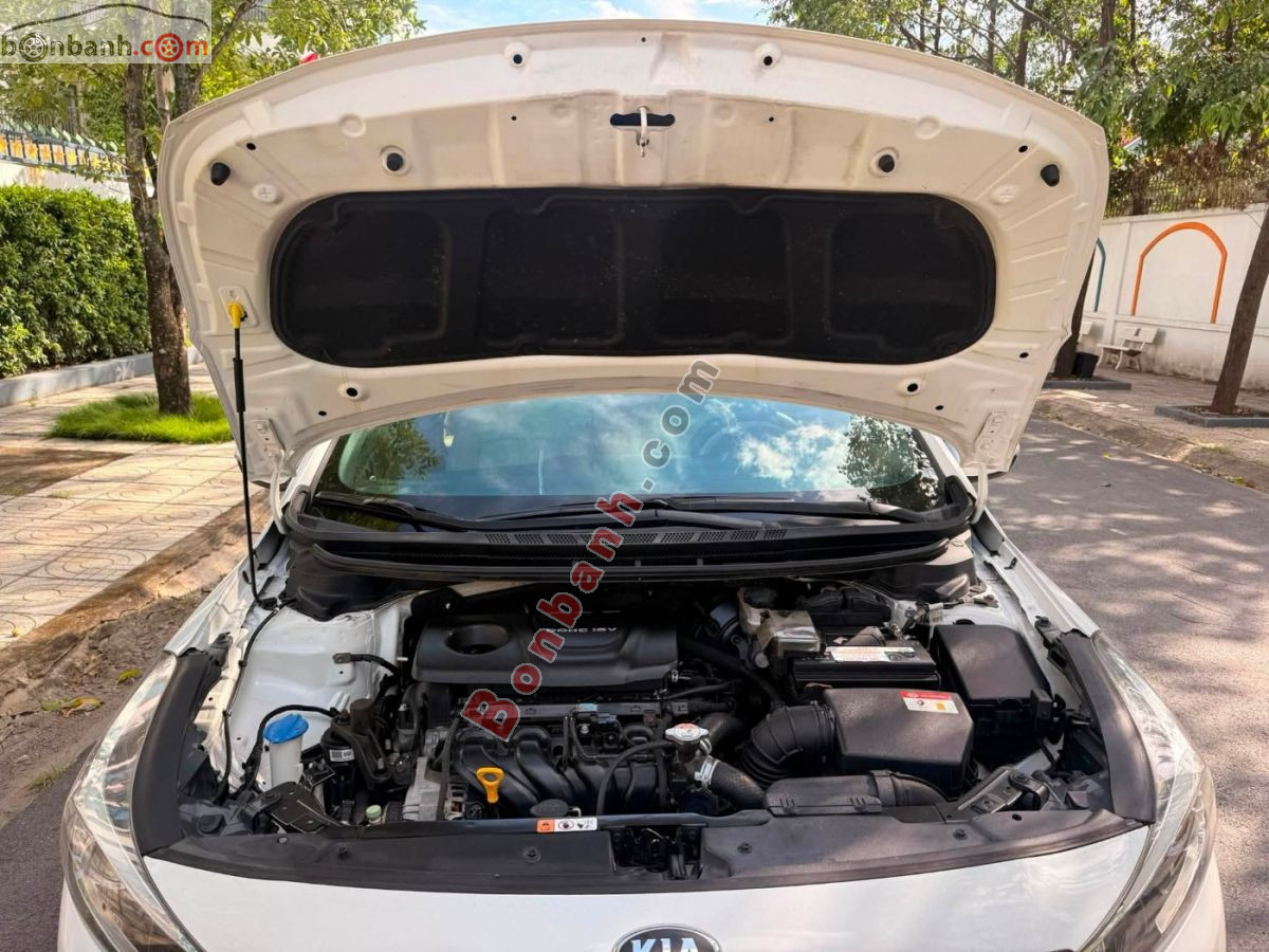 Bán ô tô Kia Cerato 1.6 AT - 2016 - xe cũ