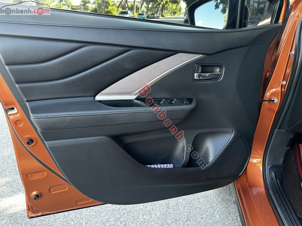 Bán ô tô Mitsubishi Xpander Cross 1.5 AT - 2021 - xe cũ