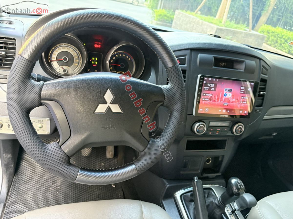 Bán ô tô Mitsubishi Pajero 3.0 - 2010 - xe cũ
