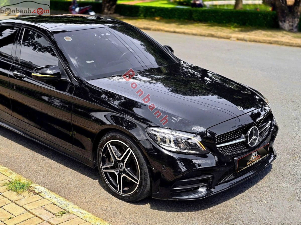 Bán ô tô Mercedes Benz C class C300 AMG - 2021 - xe cũ