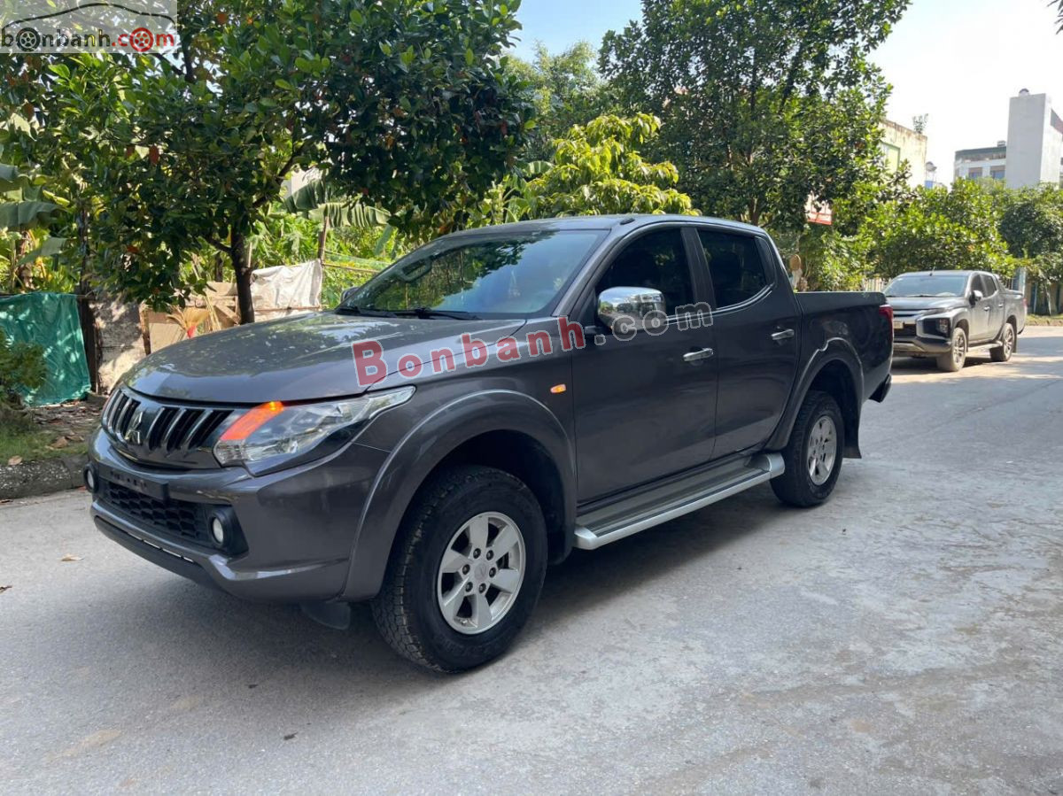 Bán ô tô Mitsubishi Triton 4x2 AT - 2019 - xe cũ
