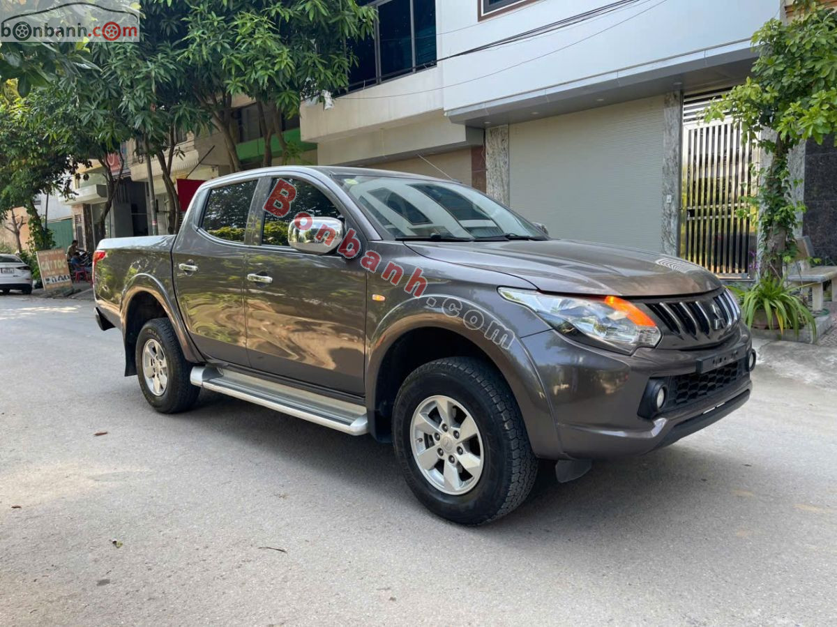 Bán ô tô Mitsubishi Triton 4x2 AT - 2019 - xe cũ