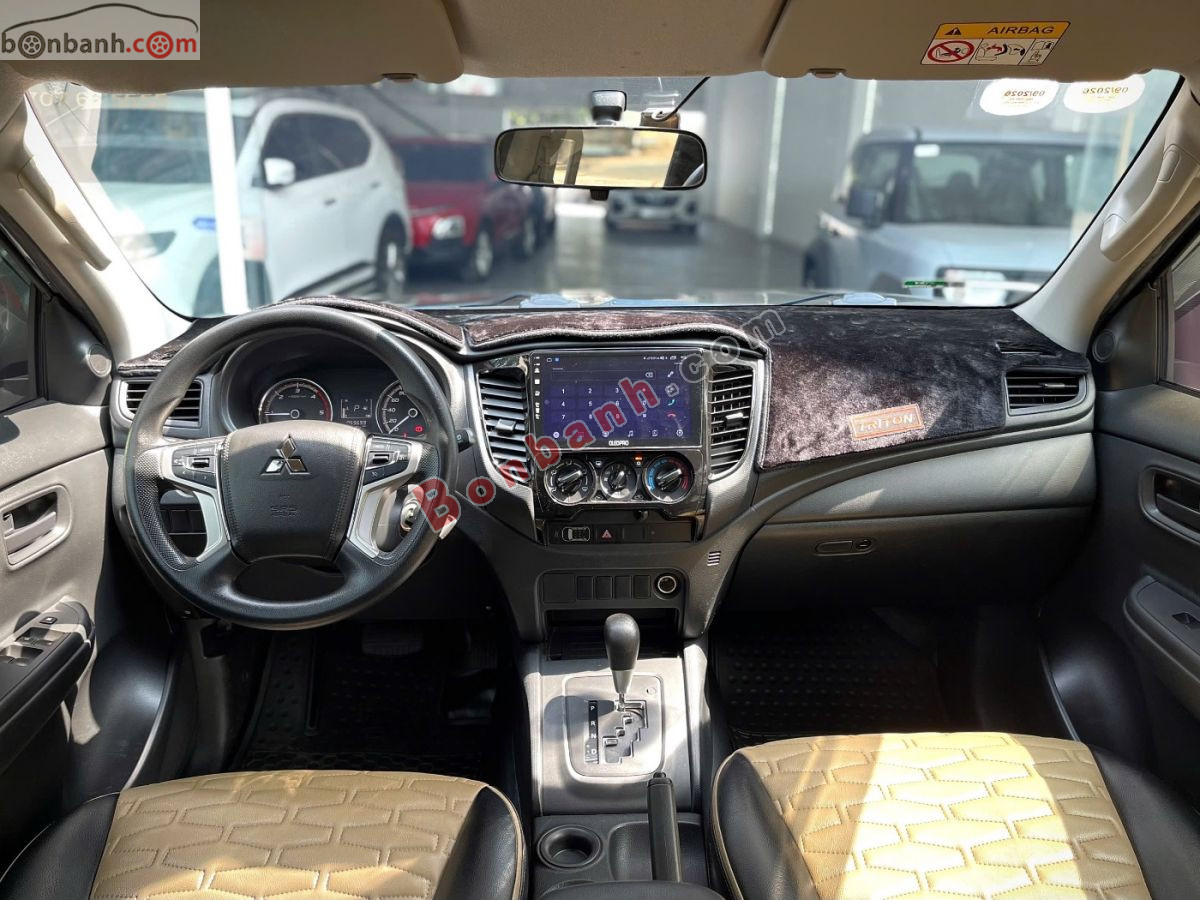Bán ô tô Mitsubishi Triton 4x2 AT Mivec - 2022 - xe cũ