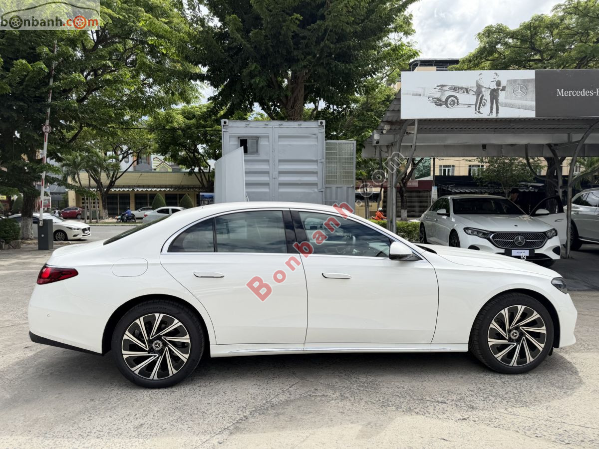 Bán ô tô Mercedes Benz E class E200 Exclusive - 2026 - xe cũ
