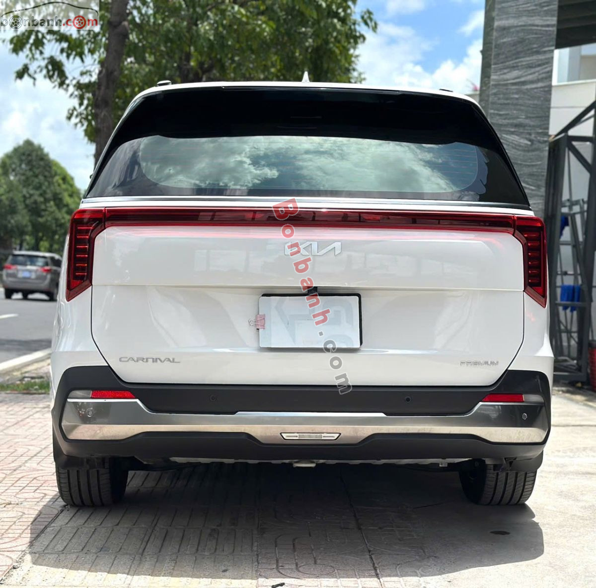 Bán ô tô Kia Carnival Premium 2.2D 8S - 2024 - xe cũ