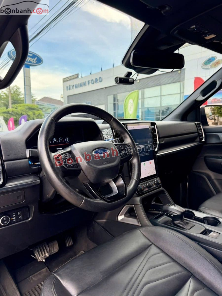 Bán ô tô Ford Everest Titanium Plus 2.0L 4x4 AT - 2024 - xe cũ