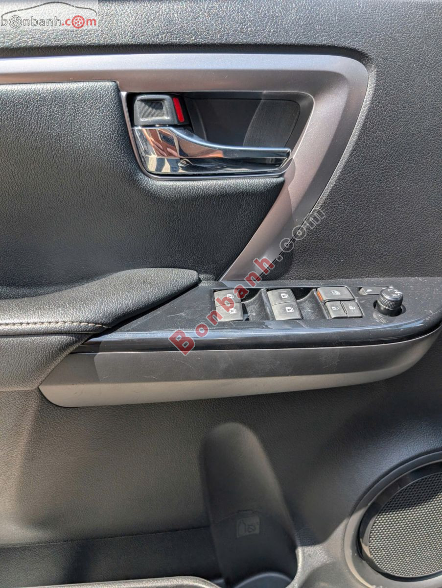 Bán ô tô Toyota Fortuner 2.7V 4x4 AT - 2021 - xe cũ