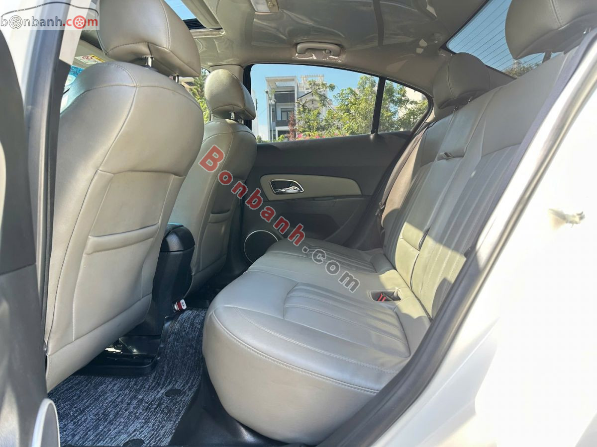 Bán ô tô Chevrolet Cruze LTZ 1.8 AT - 2016 - xe cũ