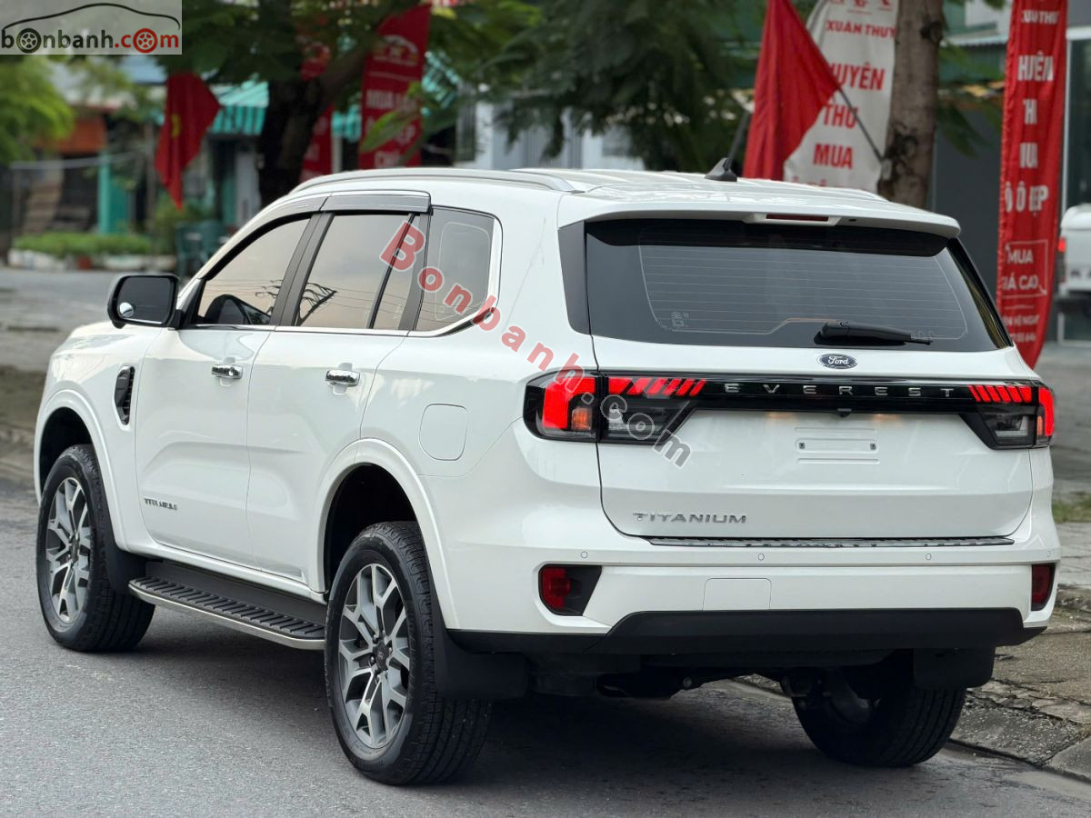 Bán ô tô Ford Everest Titanium 2.0L 4x2 AT - 2025 - xe cũ