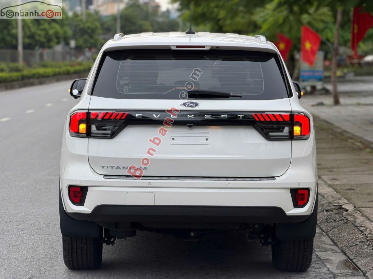 Bán ô tô Ford Everest Titanium 2.0L 4x2 AT - 2025 - xe cũ