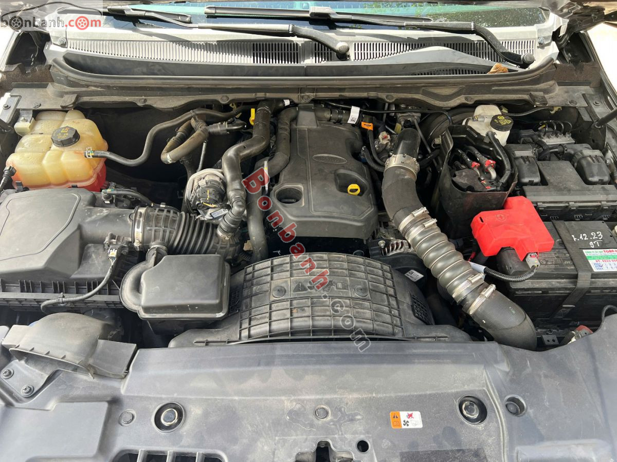 Bán ô tô Ford Everest Titanium 2.0L 4x2 AT - 2020 - xe cũ