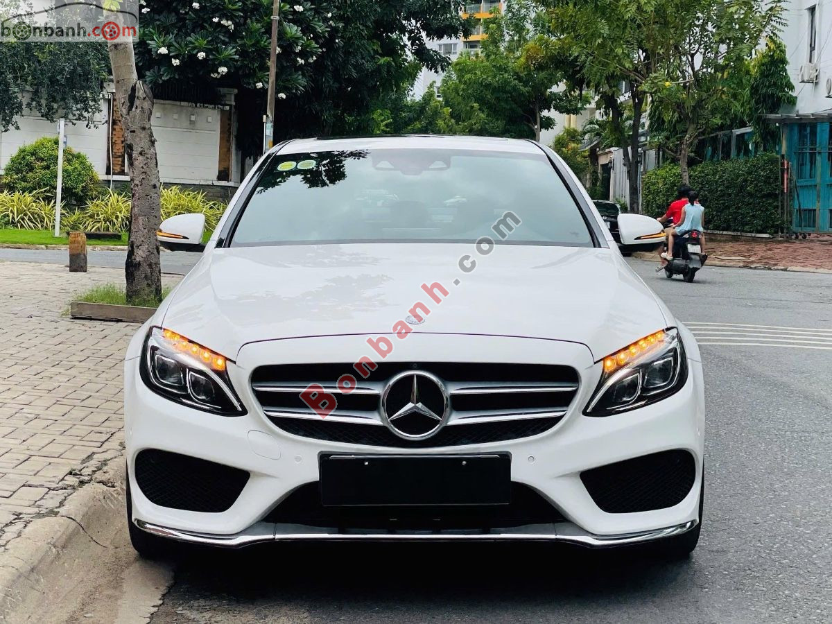 Bán ô tô Mercedes Benz C class C300 AMG - 2017 - xe cũ