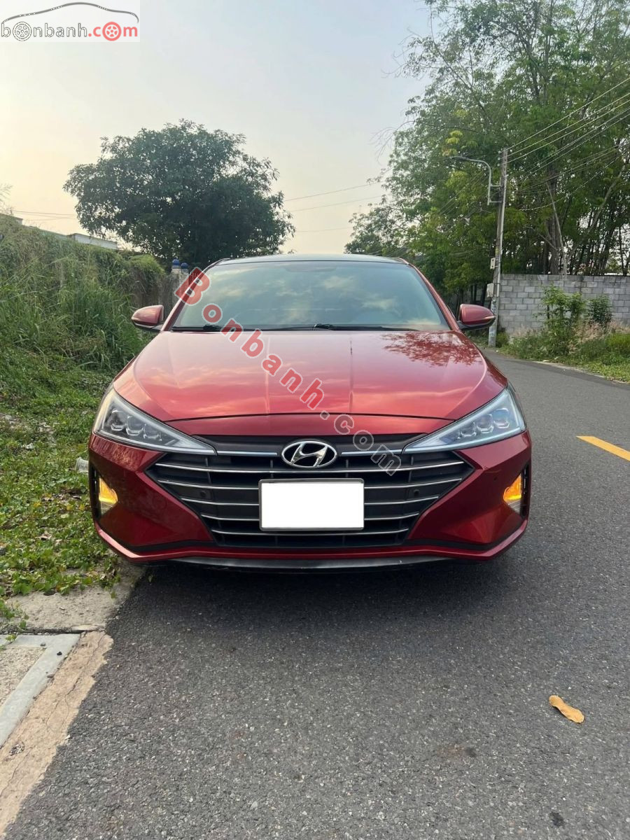 Bán ô tô Hyundai Elantra 2.0 AT - 2019 - xe cũ
