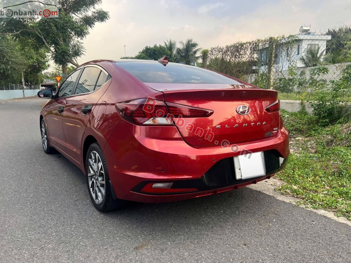 Bán ô tô Hyundai Elantra 2.0 AT - 2019 - xe cũ