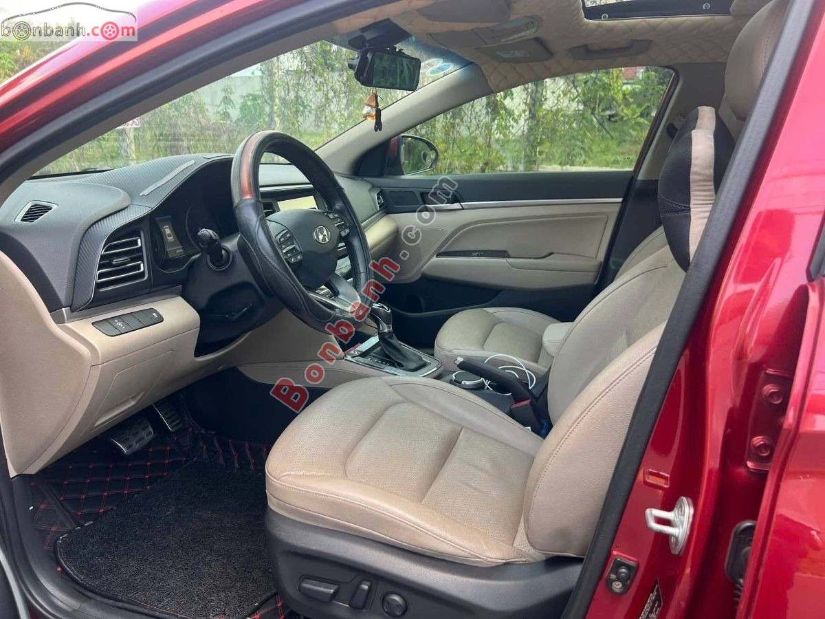 Bán ô tô Hyundai Elantra 2.0 AT - 2019 - xe cũ