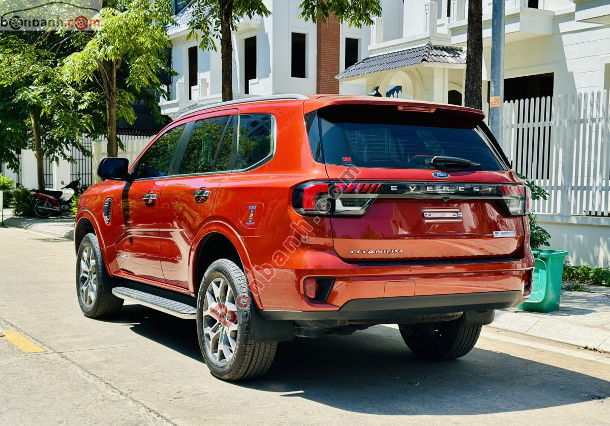 Bán ô tô Ford Everest Titanium 2.0L 4x2 AT - 2023 - xe cũ
