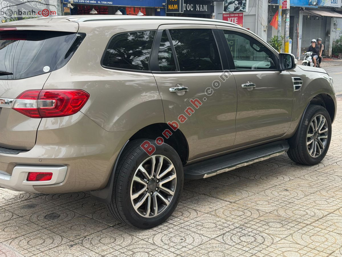 Bán ô tô Ford Everest Titanium 2.0L 4x2 AT - 2020 - xe cũ