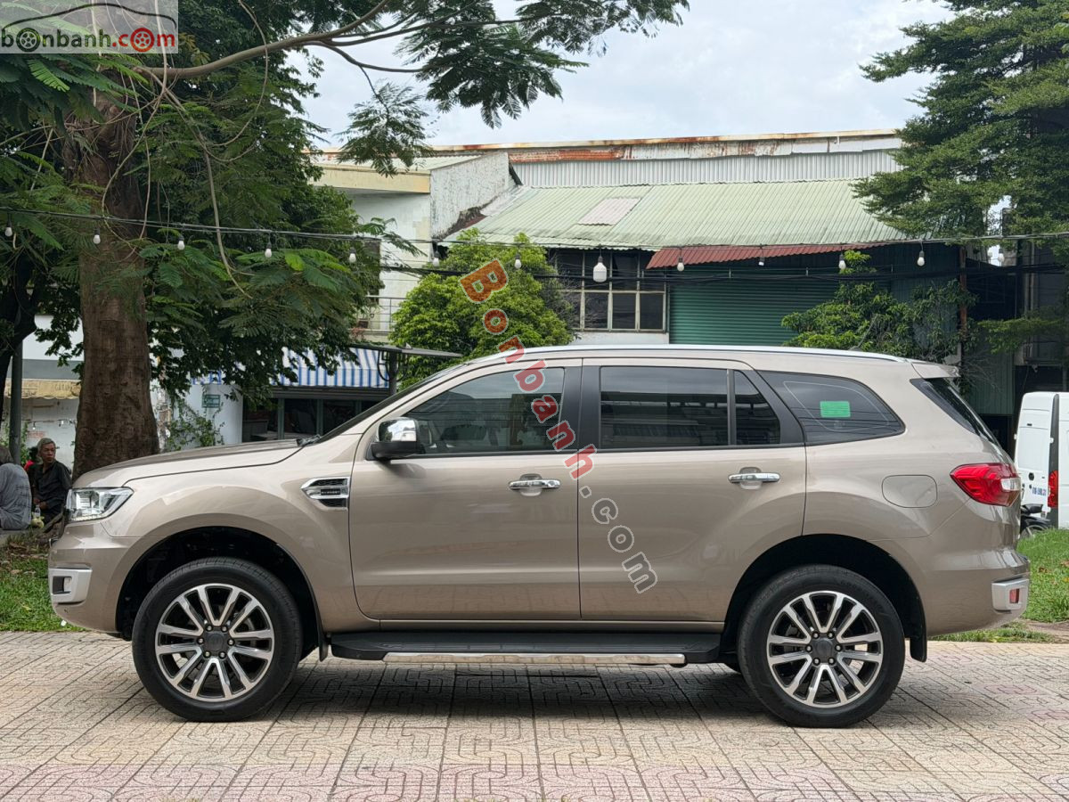 Bán ô tô Ford Everest Titanium 2.0L 4x2 AT - 2020 - xe cũ