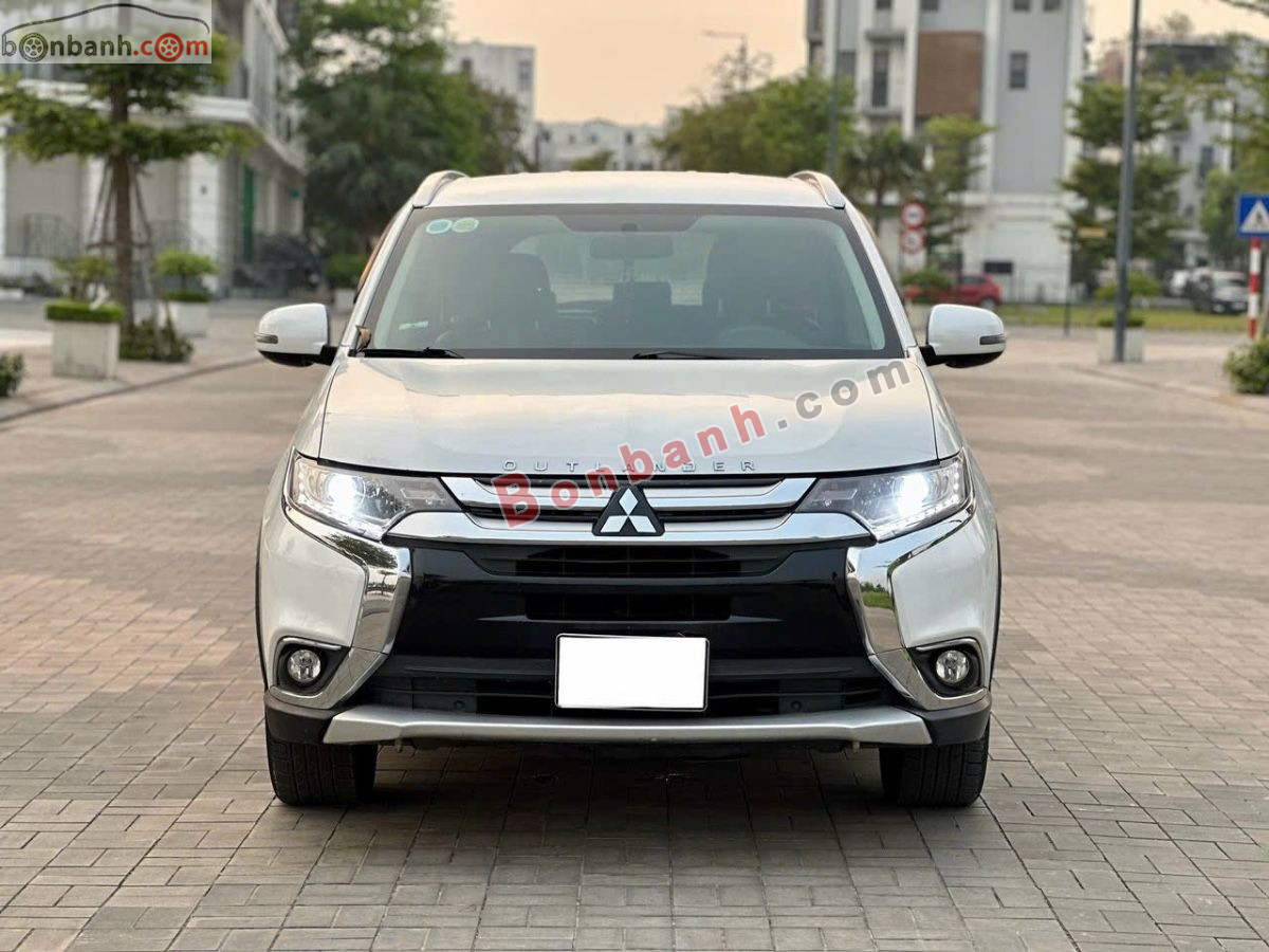 Bán ô tô Mitsubishi Outlander 2.0 CVT - 2019 - xe cũ