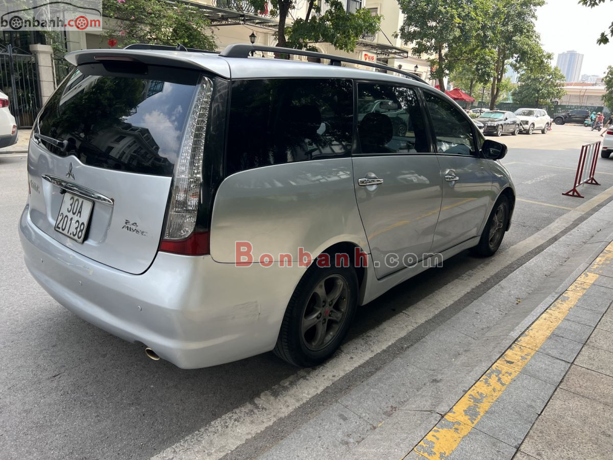 Bán ô tô Mitsubishi Grandis 2.4 AT - 2005 - xe cũ