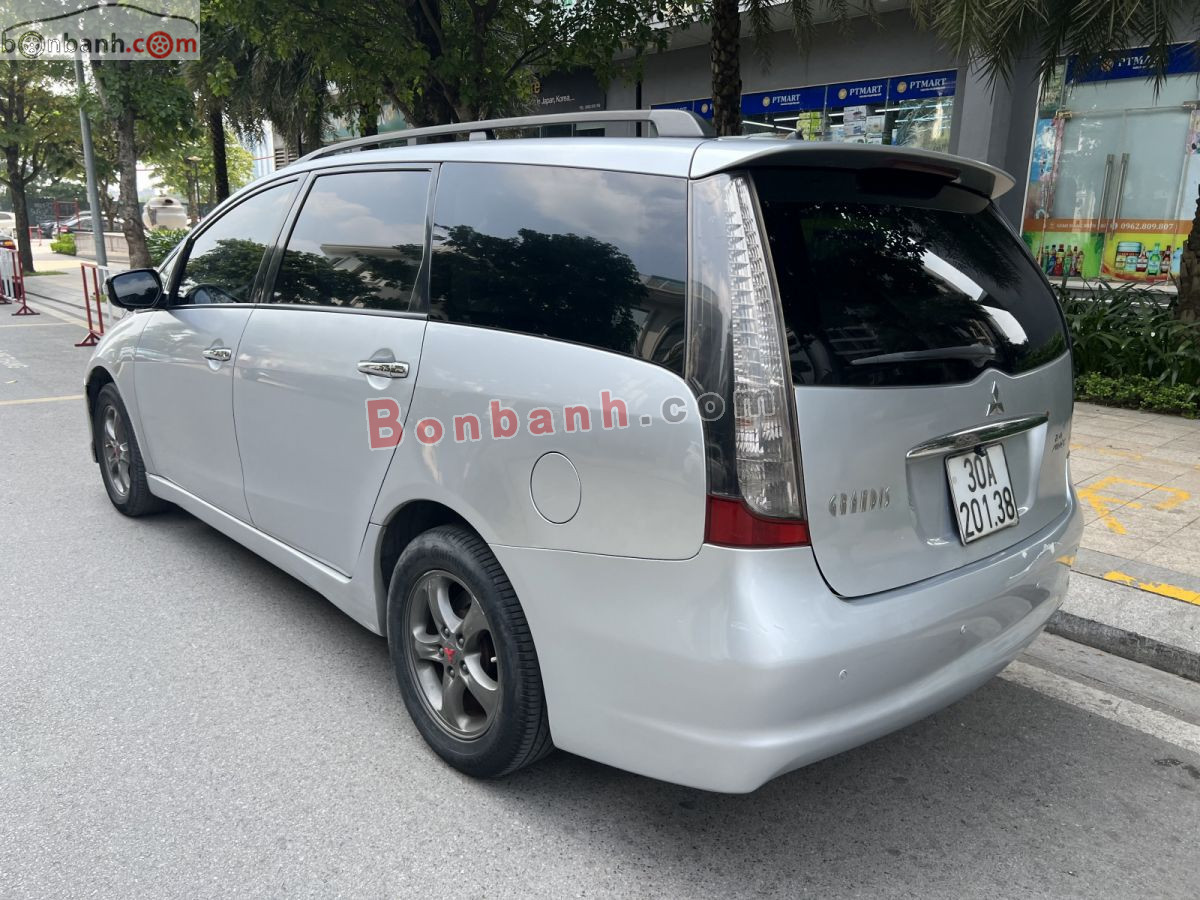 Bán ô tô Mitsubishi Grandis 2.4 AT - 2005 - xe cũ