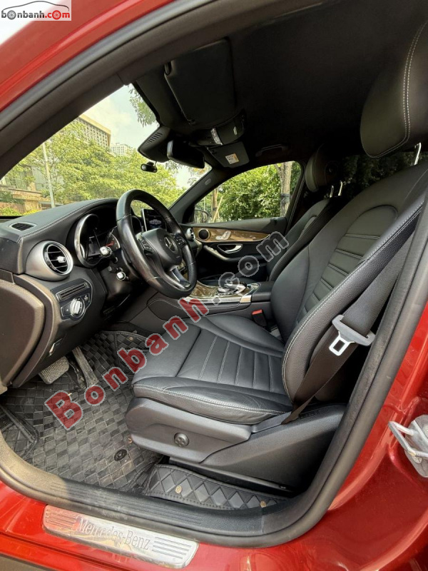 Bán ô tô Mercedes Benz GLC 250 4Matic - 2017 - xe cũ