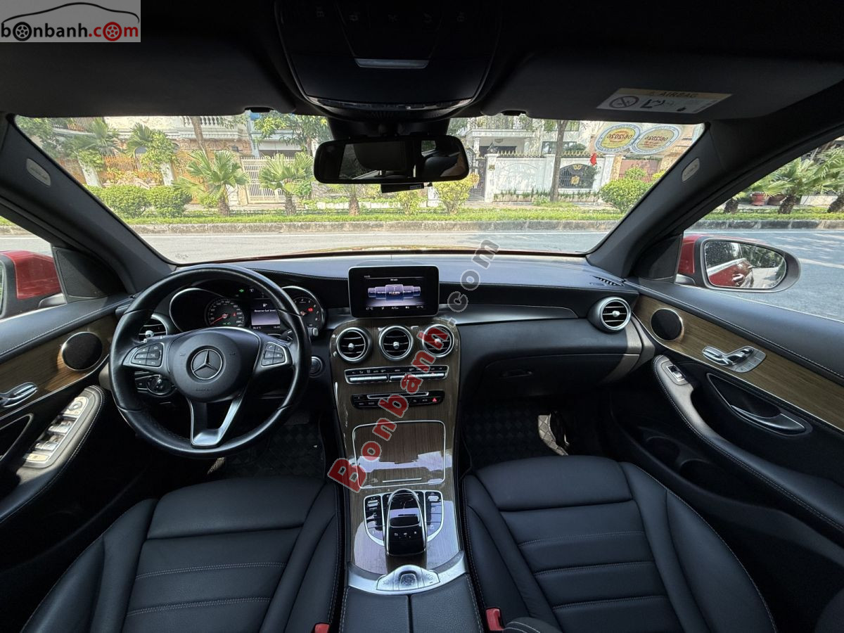 Bán ô tô Mercedes Benz GLC 250 4Matic - 2017 - xe cũ