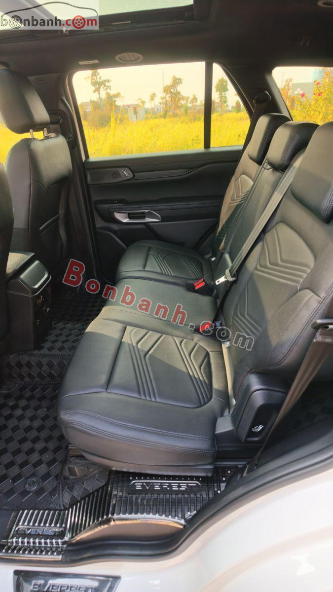 Bán ô tô Ford Everest Titanium 2.0L 4x2 AT - 2024 - xe cũ