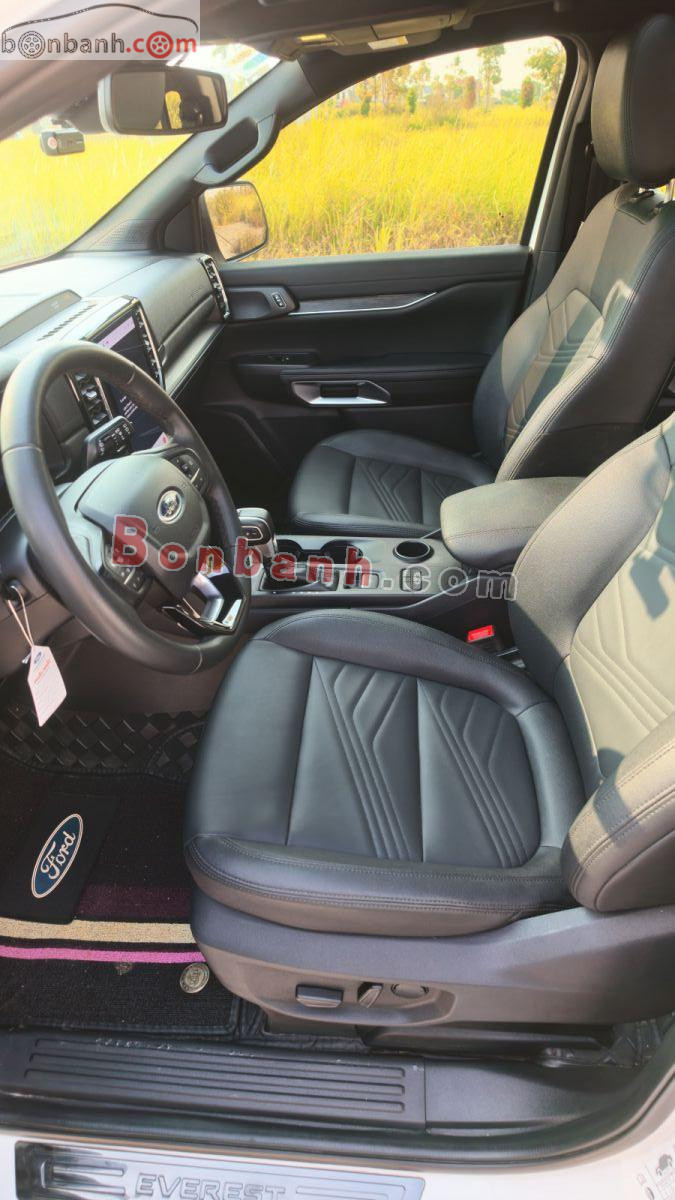 Bán ô tô Ford Everest Titanium 2.0L 4x2 AT - 2024 - xe cũ