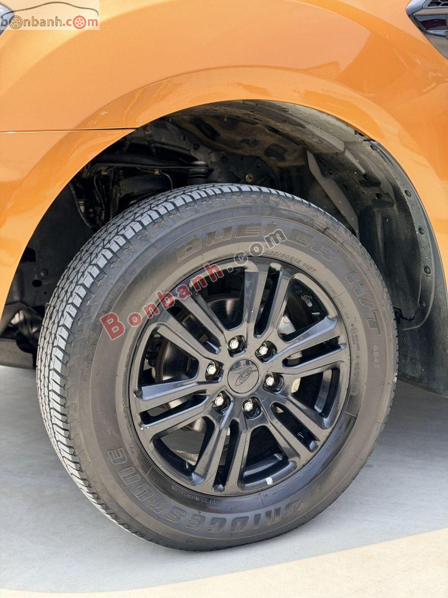 Bán ô tô Ford Ranger Wildtrak 2.0L 4x4 AT - 2022 - xe cũ