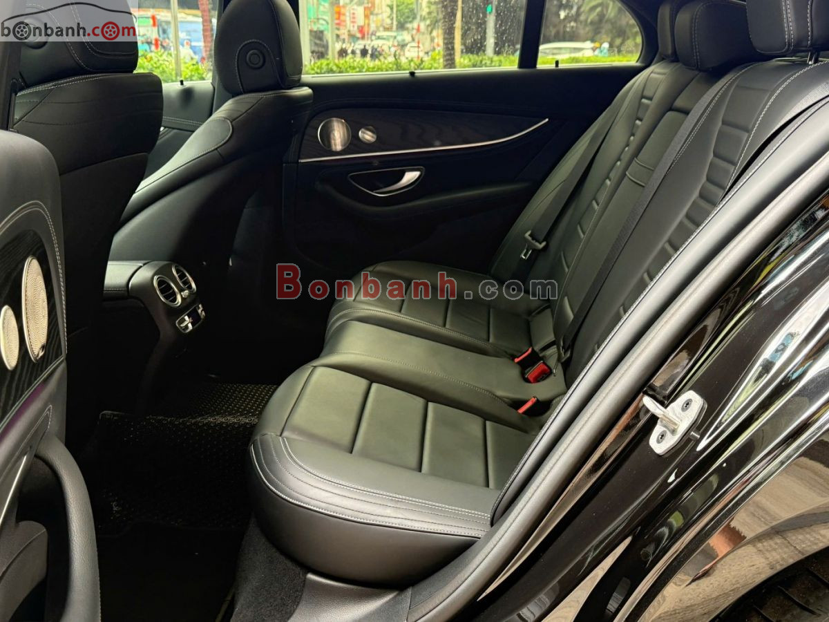 Bán ô tô Mercedes Benz E class E300 AMG - 2022 - xe cũ